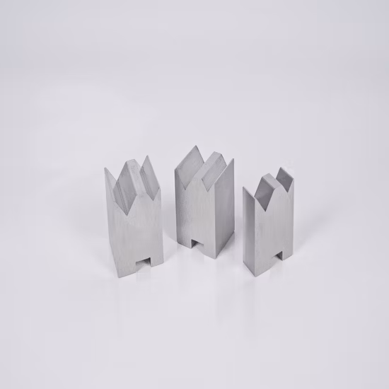 Stampo multi-V per punzonatrice per macchina utensile per pressa per piegatura lamiera